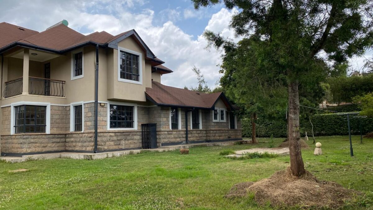 5 Bedroom Standalone Villa with Mature Garden